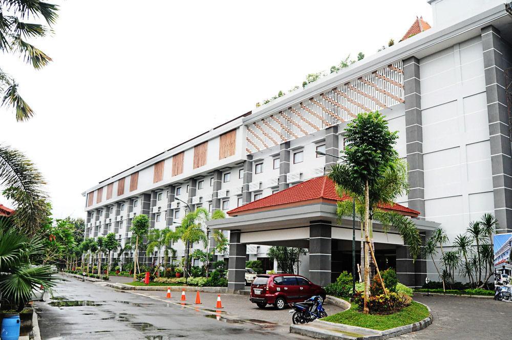 Hotel Grand Hap Solo Extérieur photo