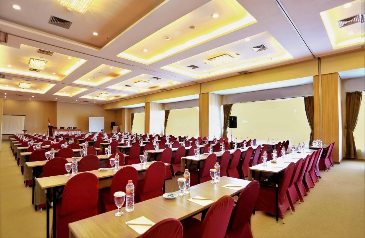 Hotel Grand Hap Solo Extérieur photo